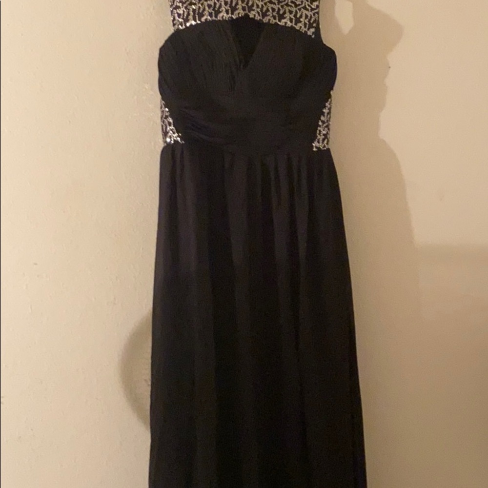 Women’s formal dress